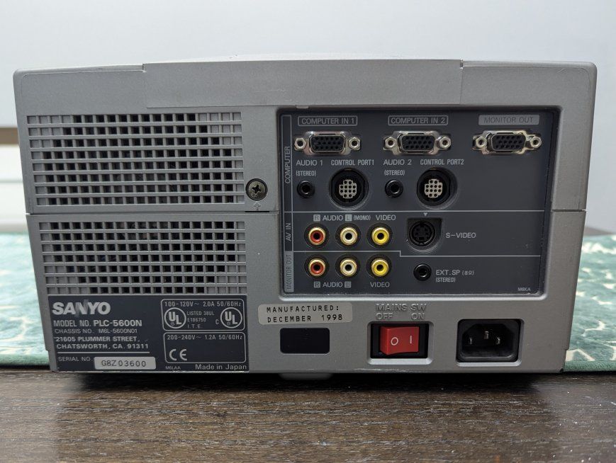 Main image 3