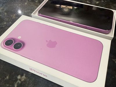 MINT unlocked iPhone 16 Pro 138 GB - brand new and barely used