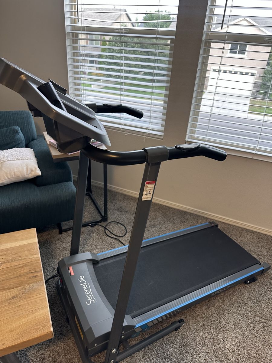 Serene life folding treadmill