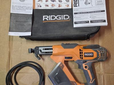 RIDGID R6791 Corded Collated Screwdriver with Case and Manuals