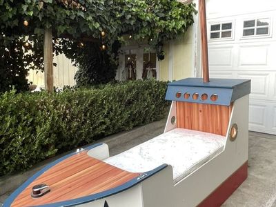Custom Boat Bed