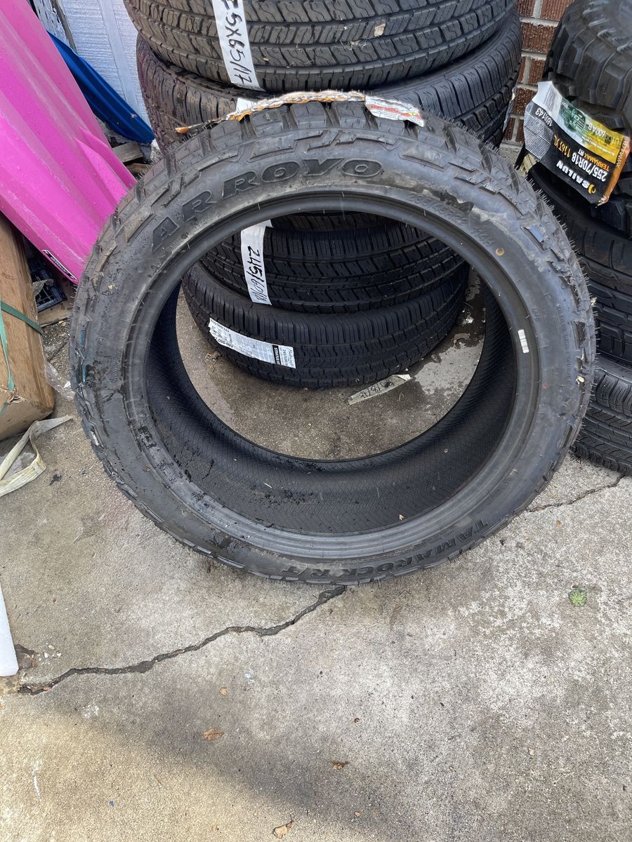 285/45/22 NEW TAMAROCK ARROYO TIRE 