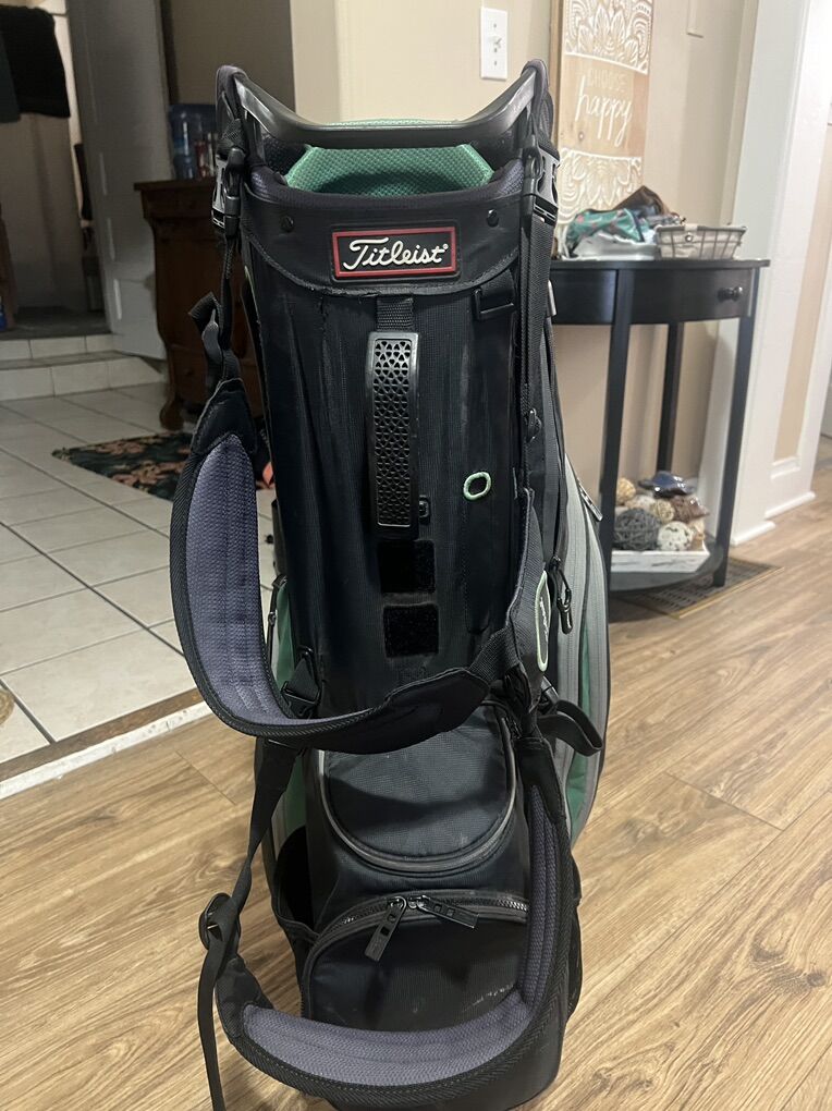 Titleist Cart Bag 14 Black With Green Trim