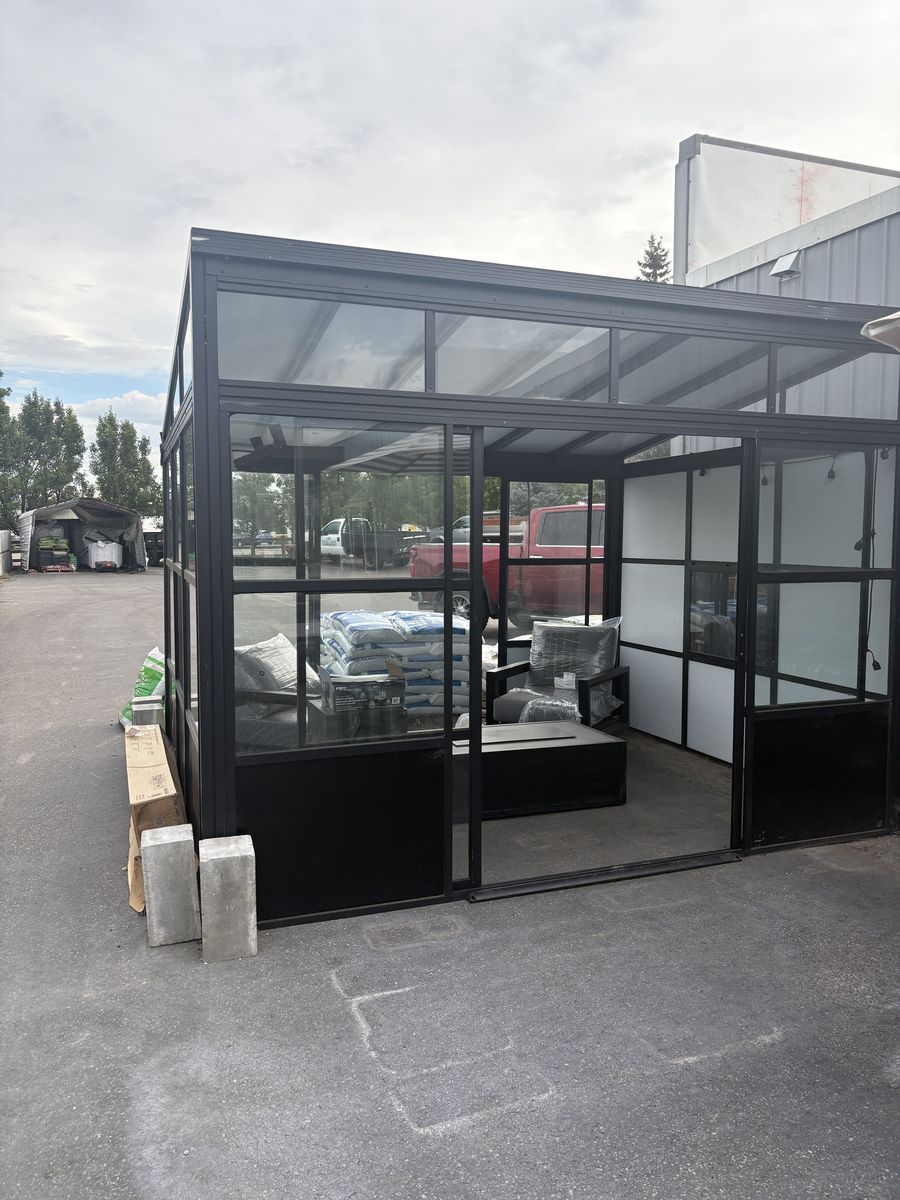 Modern Black Metal Glass Gazebo Sunroom Solarium