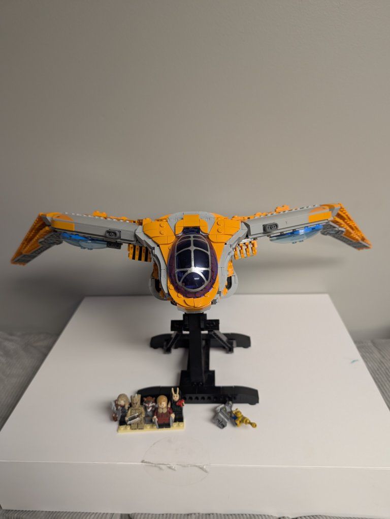 LEGO Marvel Super Heroes The Guardians' Ship (76193) Spacecraft with Minifigures
