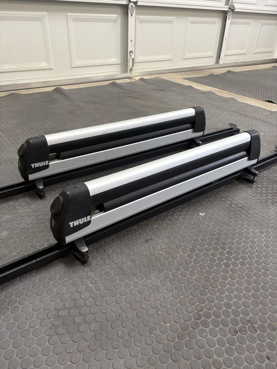 Thule Ski/Snowboard Carrier