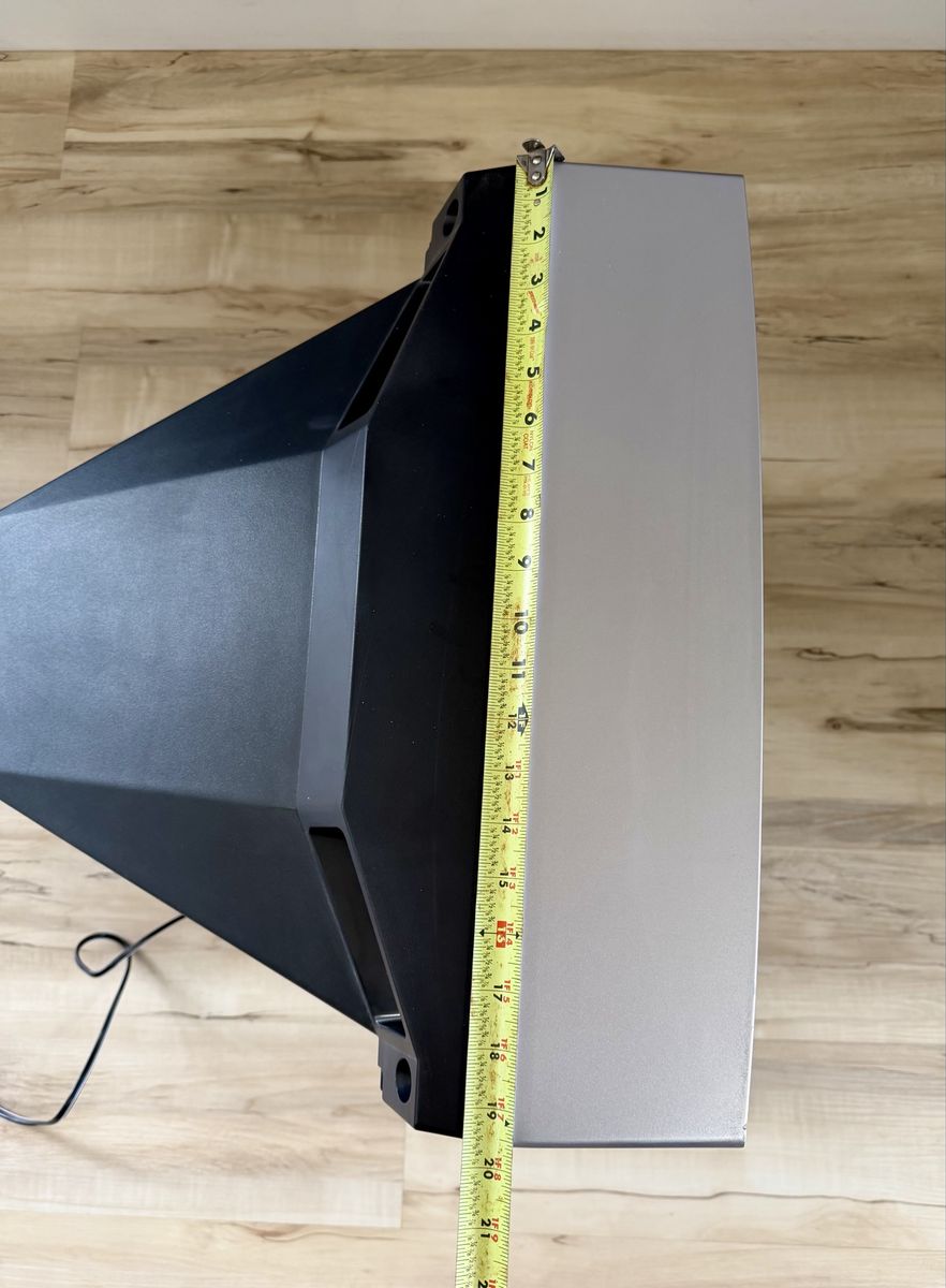 Main image 7