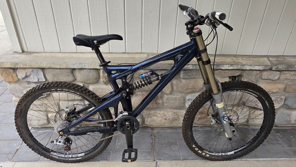 Santa Cruz VP Free Mountain Bike - Size Medium