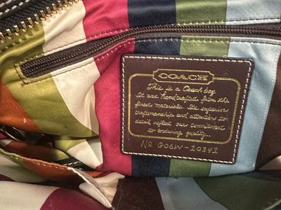 COACH Signature C Jacquard Hobo Bag G06W-10341 Black Leather Trim Gold Hardware Shoulder Bag