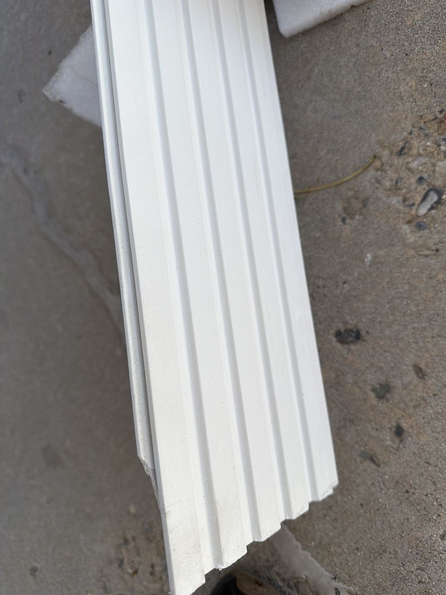 Main image 2