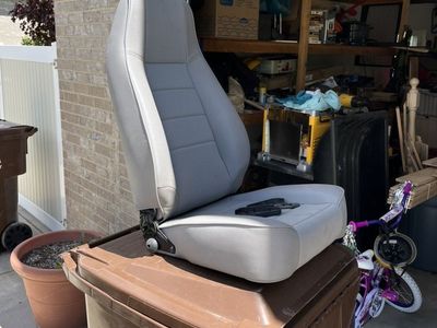 Bucket Seat