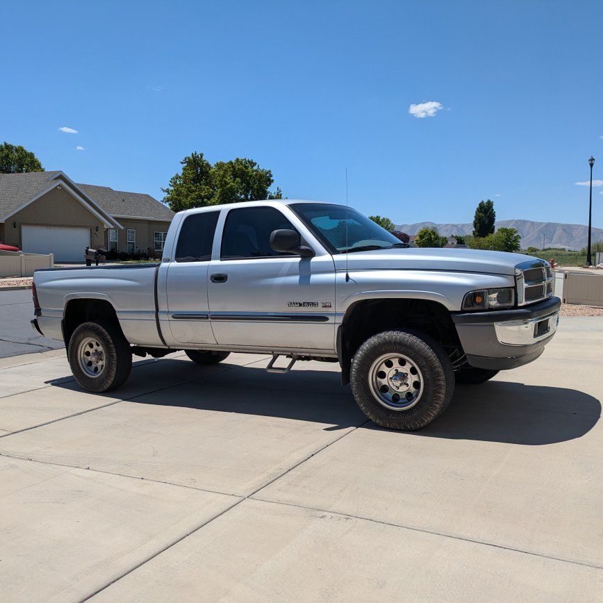 2001 Dodge Ram 1500 Laramie SLT
