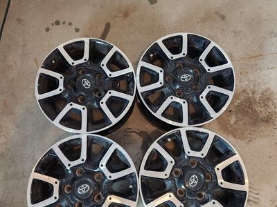 2021 Toyota Tundra OEM Wheels