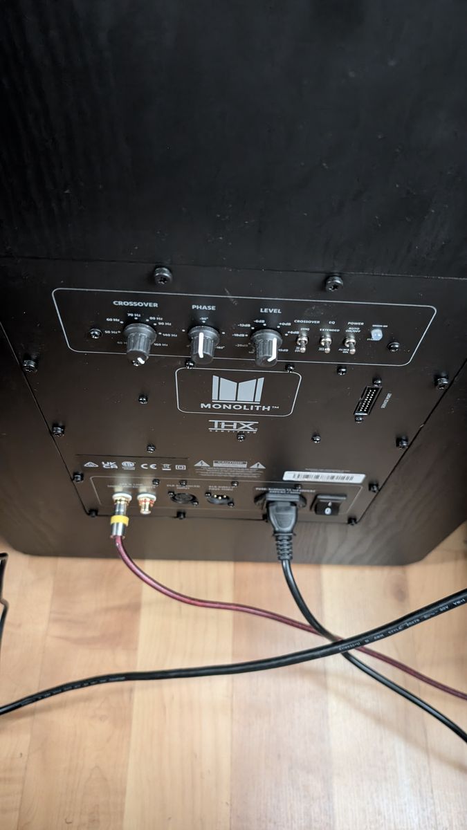 Main image 3