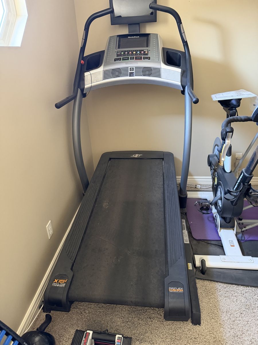 NordicTrack X15i Incline Trainer Treadmill - Reflex Cushion Technology