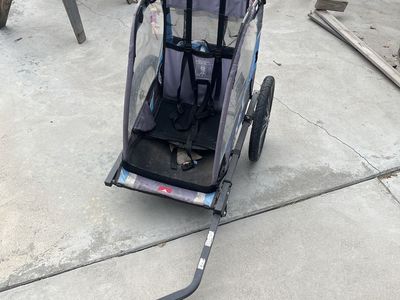 Burley Child Bicycle Trailer with Tow Arm