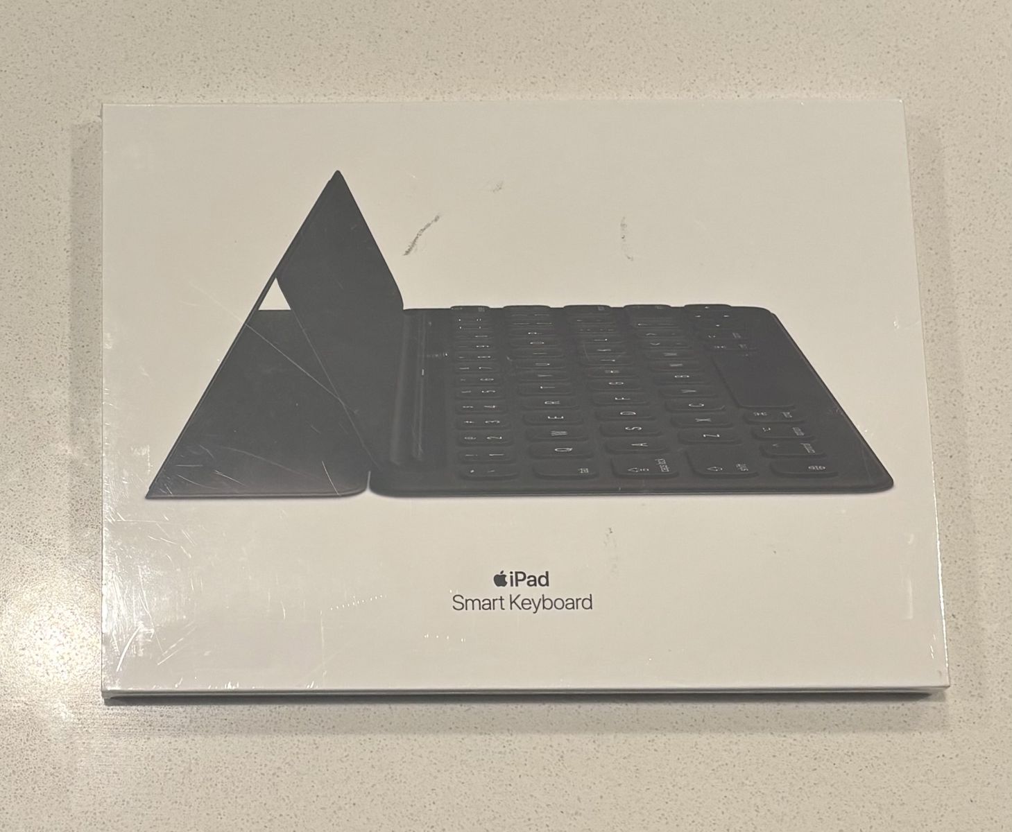 Brand NEW 10.5 inch iPad Smart Keyboard