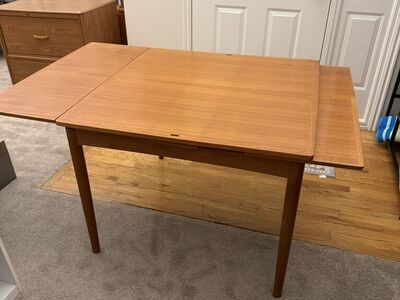 Mid-century Scandinavian Teak Flip Top Table