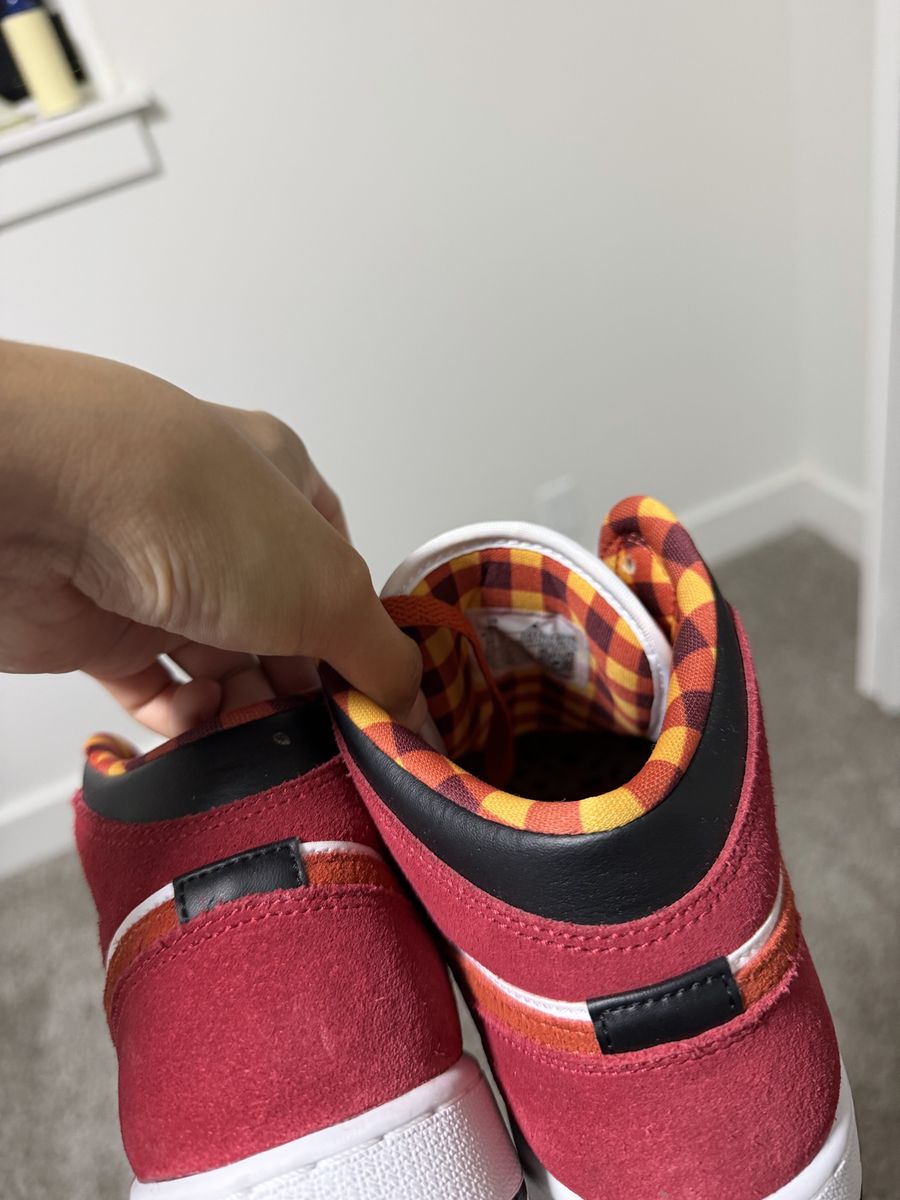 Jordans size 7 120$