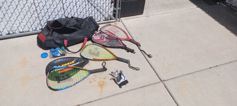 racquetball racquet,  goggles glove n bag.
