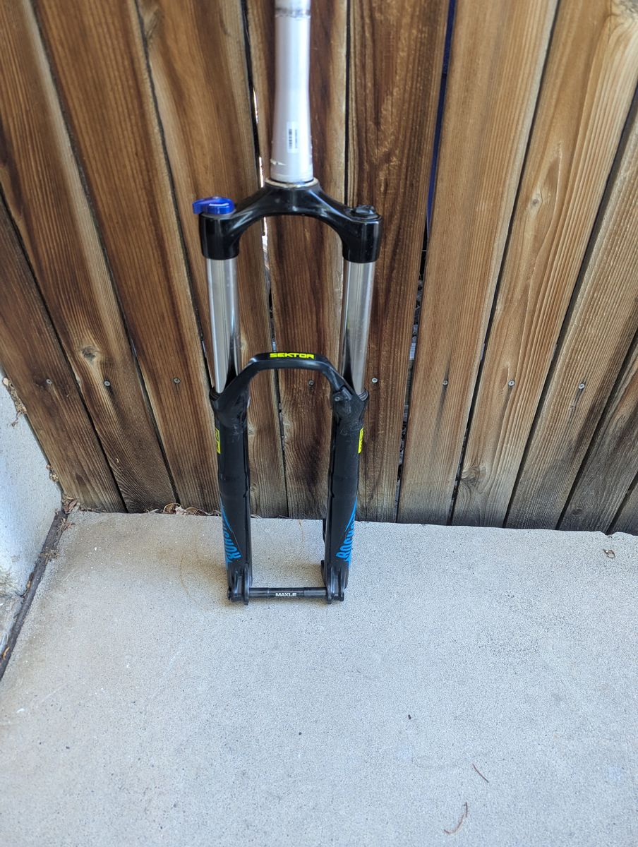 Rockshox Sector 27.5 150mm fork