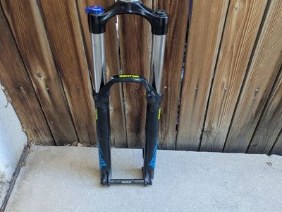 Rockshox Sector 27.5 150mm fork