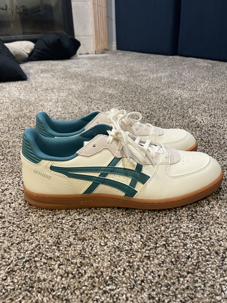 ASICS Skyhand OG Cream Rainy Lake Gum