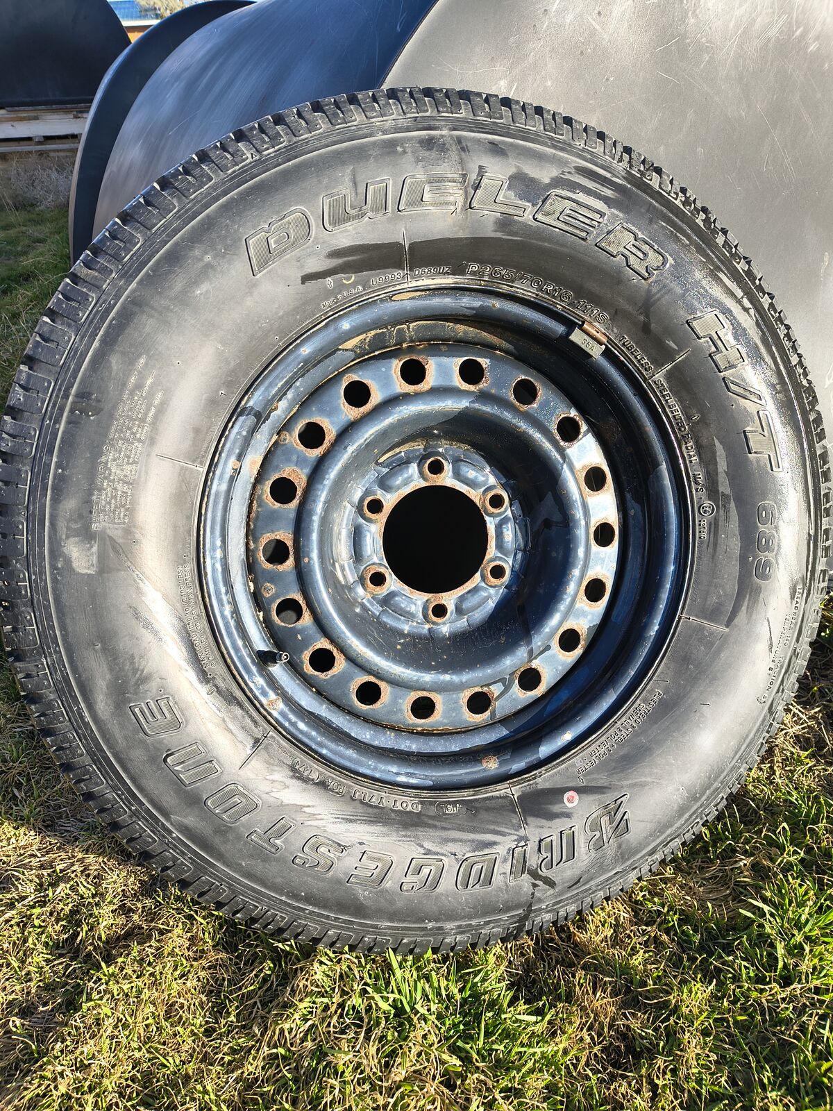 P265/70R16 tire and wheel