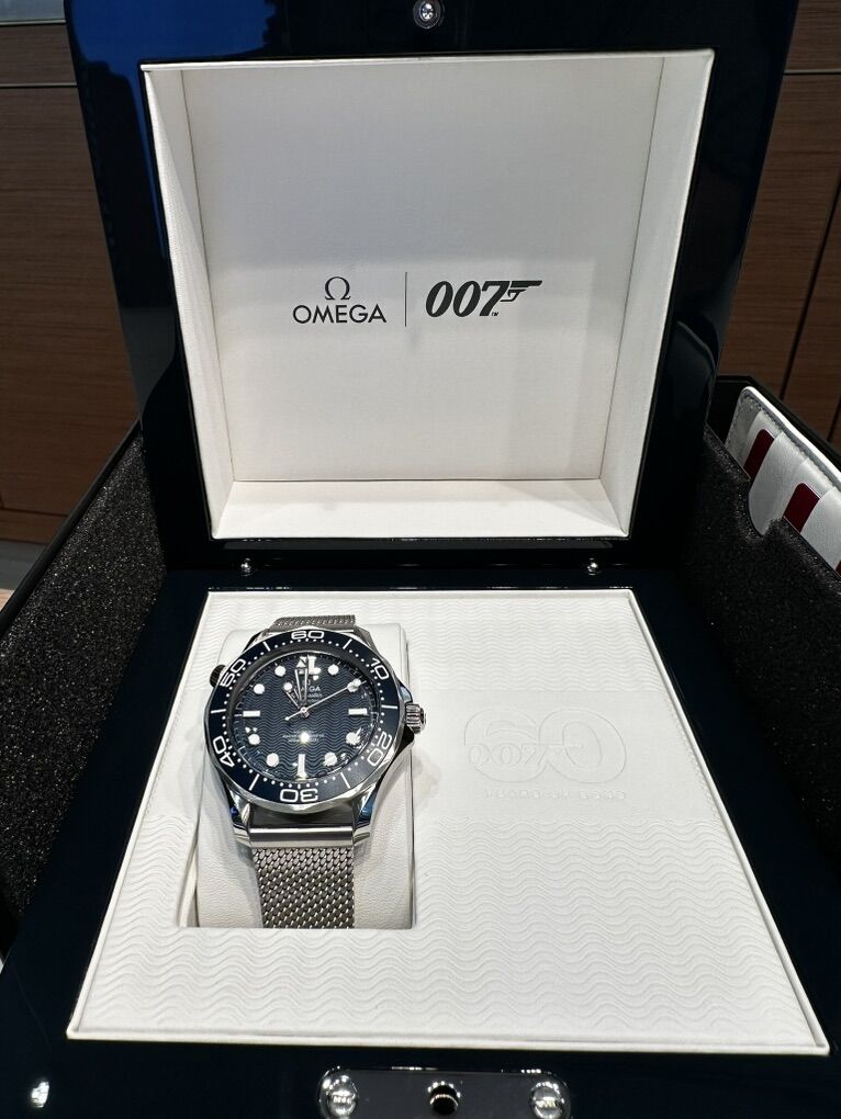 Omega Watch James Bond 60th
