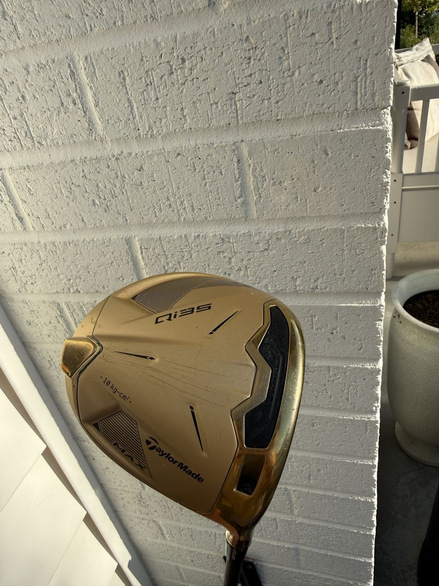 Taylormade Qi35 Max Designer Series Gold Limited Edition Driver 