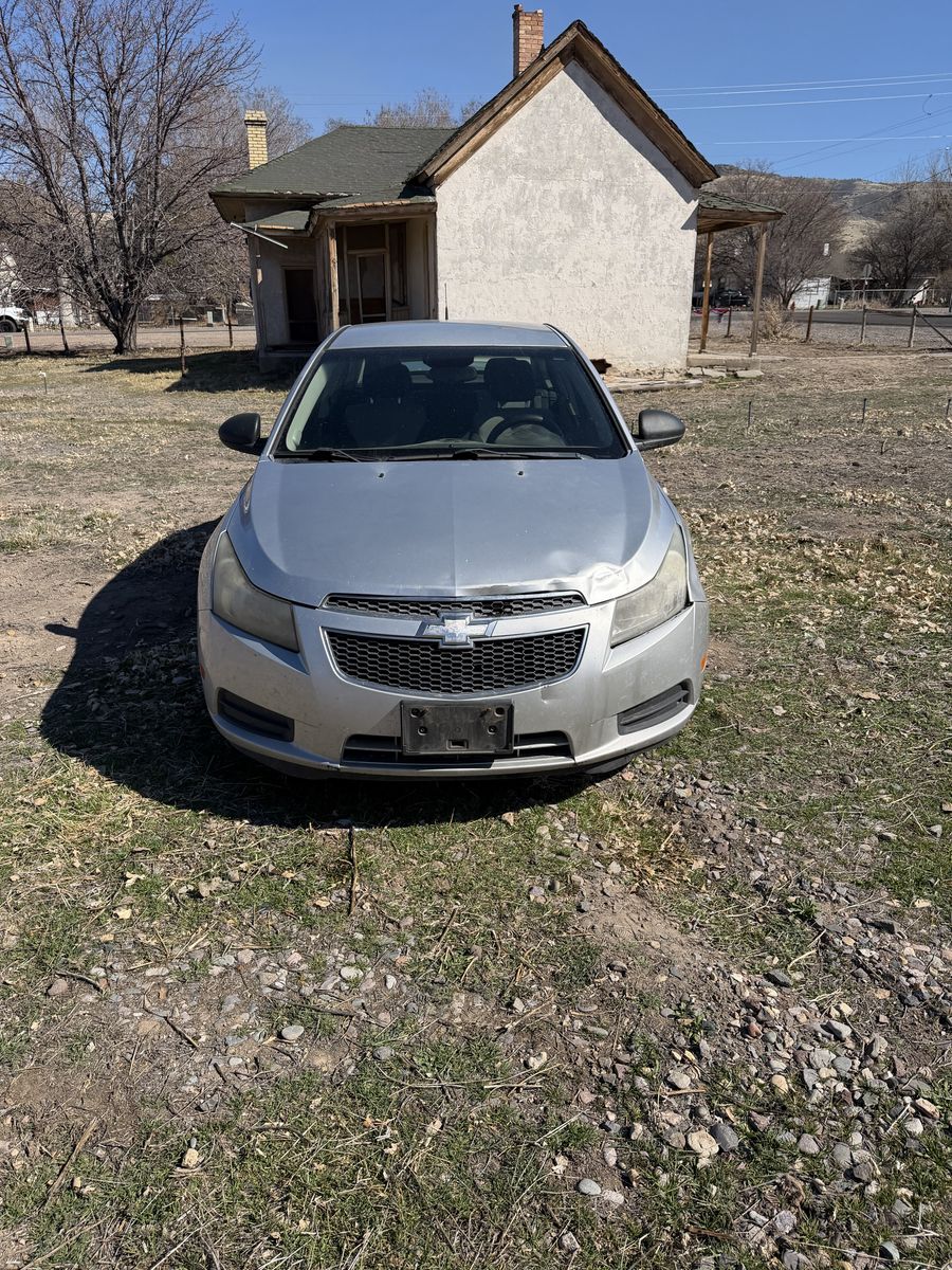 2011 CHEVROLET CRUZE