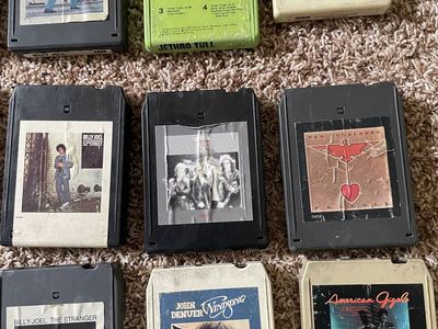 Vintage Craig 8-Track Player with 70 Classic Rock & Country 8-Track Tapes