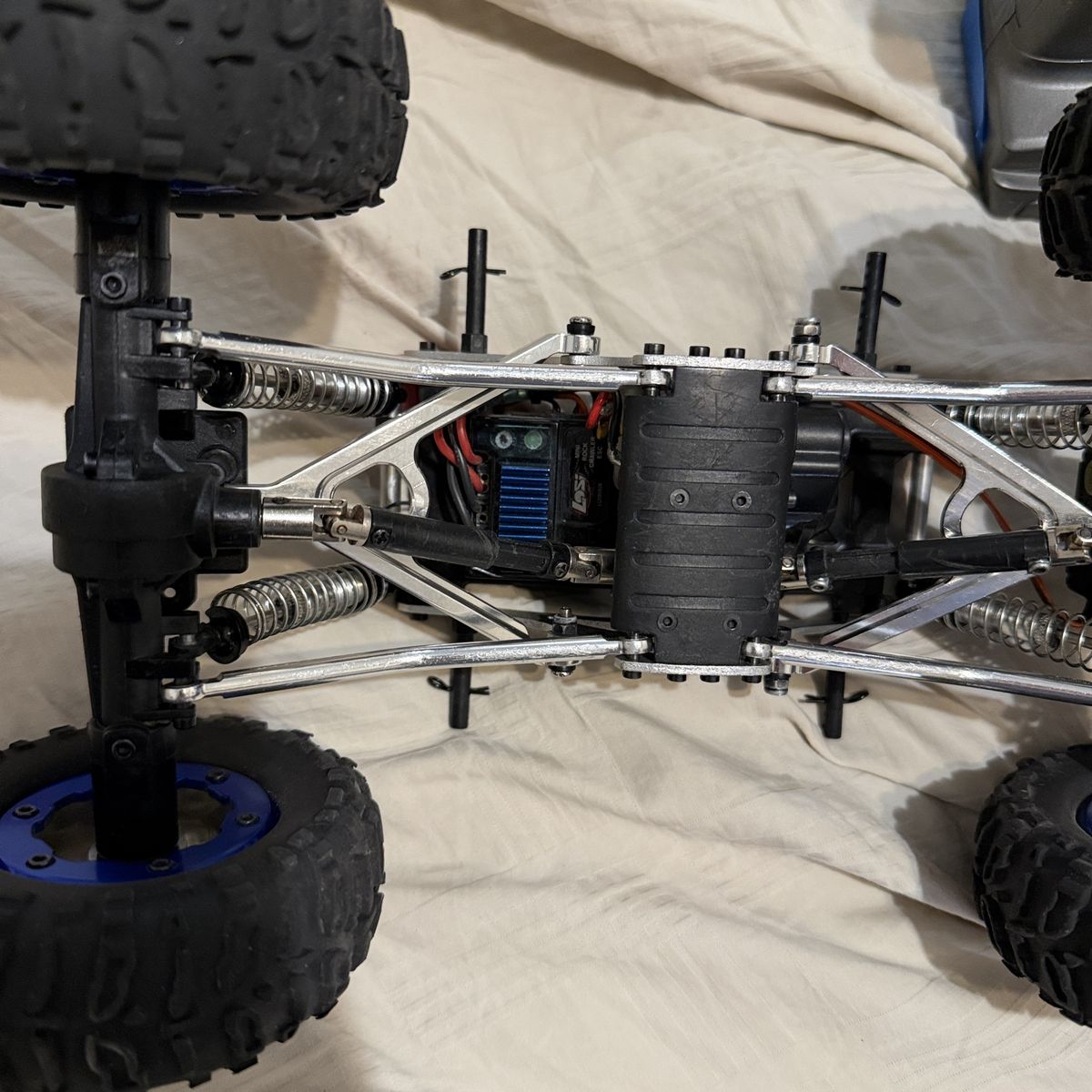 Main image 5