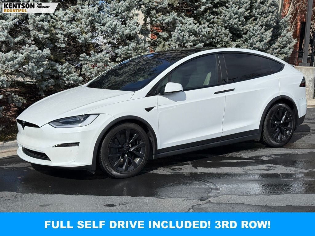 2022 Tesla Model X Base