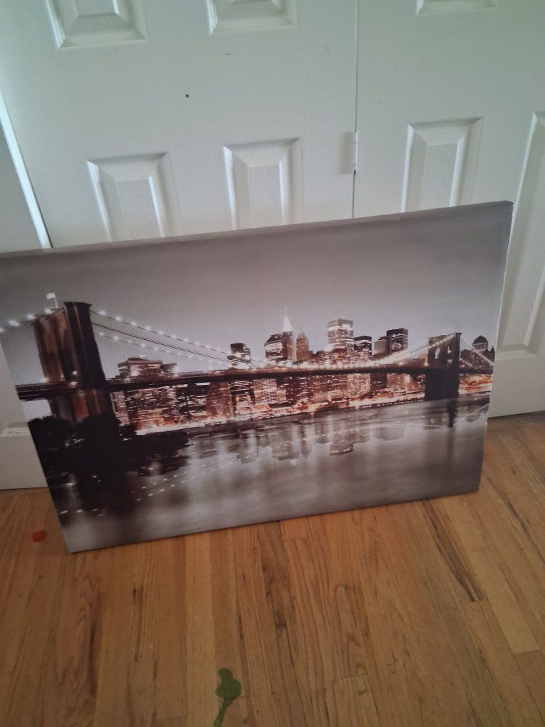 Main image 3
