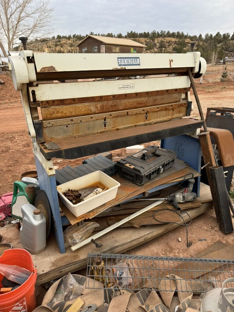 Used Metal Sheet Break