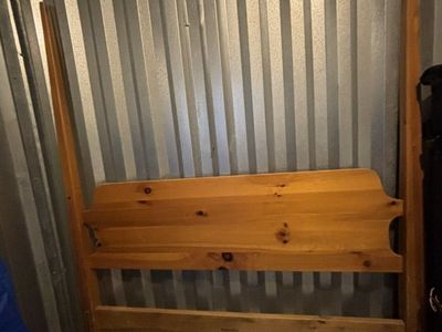 Ethan Allen 4 poster Wood bed $75 B/O