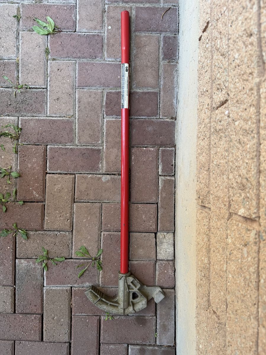 Gardner Bender BH-75 3/4 Conduit Bender with Handle