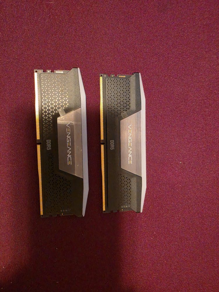 Corsair Vengeance RGB DDR5 RAM 32GB (2x16GB) 6000MHz CL36 Desktop Memory