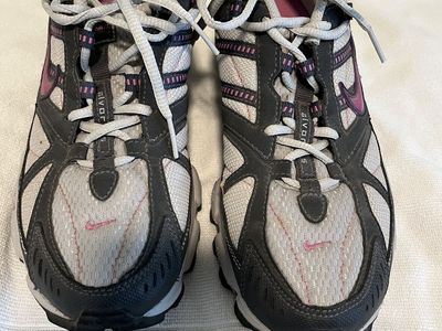 Womens Nike Air ACG Alvord Series 5 Trail Running Shoes Size 8.5