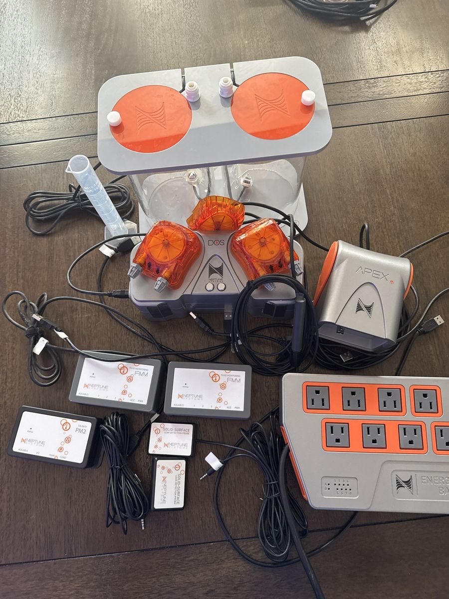 Neptune Systems Apex Aquarium Controller System Lot with DOS Dosing Pump & Energy Bar
