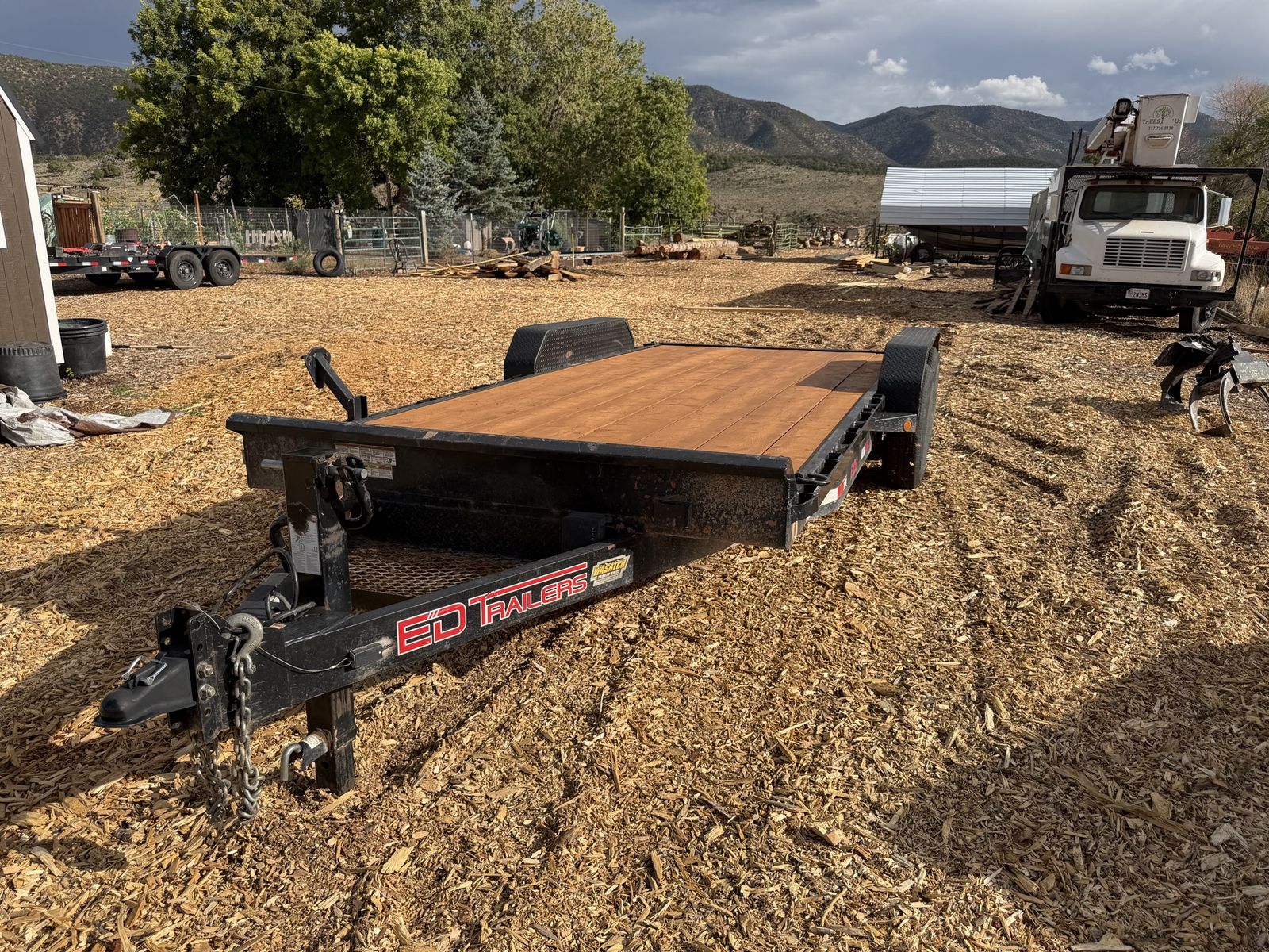 2022 18’ Flatbed Equipment Trailer