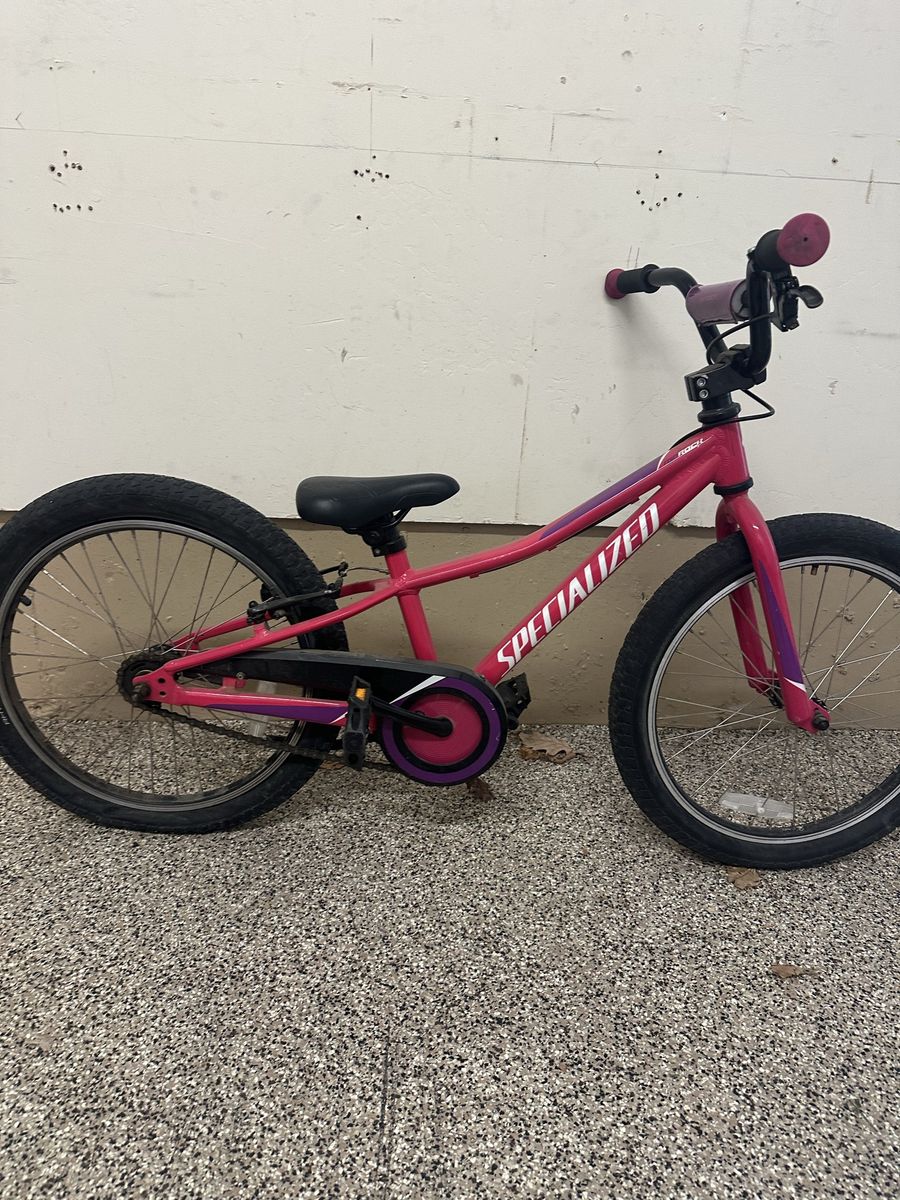 Specialized Riprock 20 Inch Kids Bike - Pink / Purple