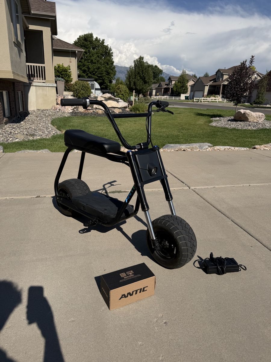 Antic Future Motion Bike