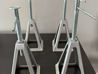 Screw Jack Stands for RV - 4 Pack