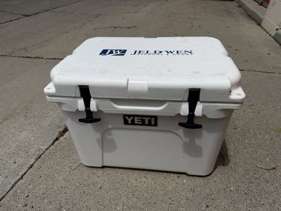Yeti 35 Cooler
