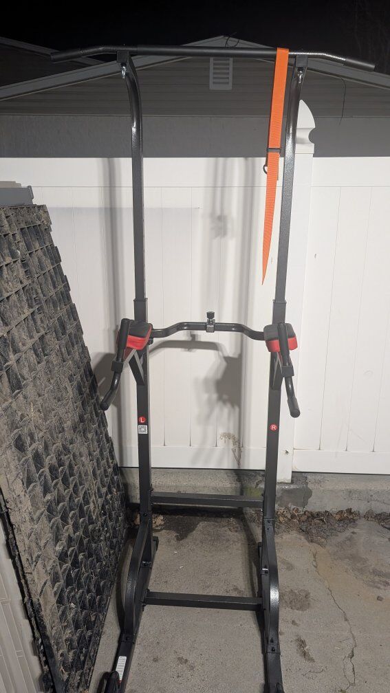 Pull up bar stand machine