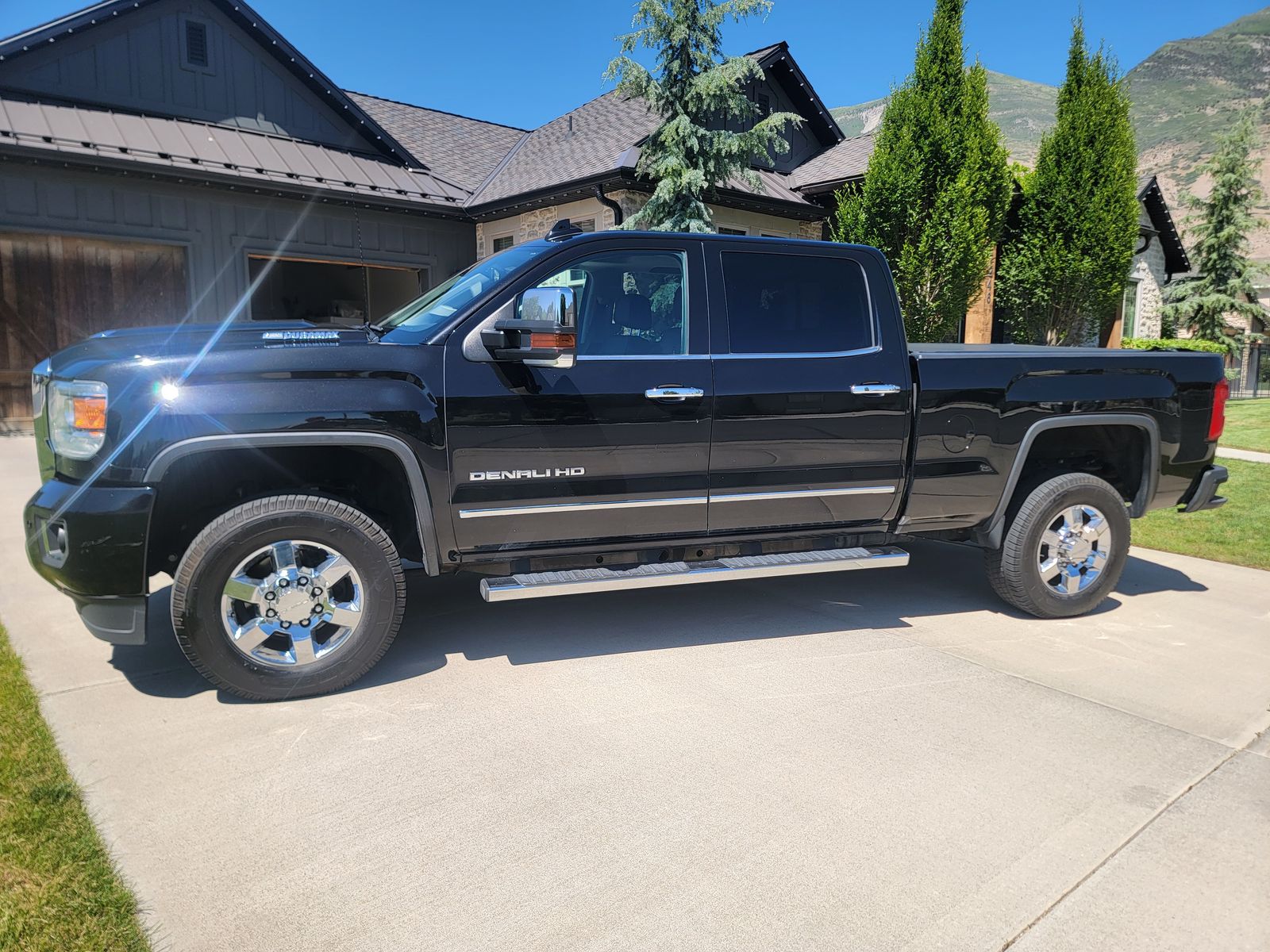 2019 GMC Sierra 3500HD Denali