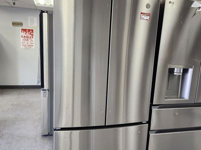 Like New! GE 33" French Door Refrigerator Stainless Steel