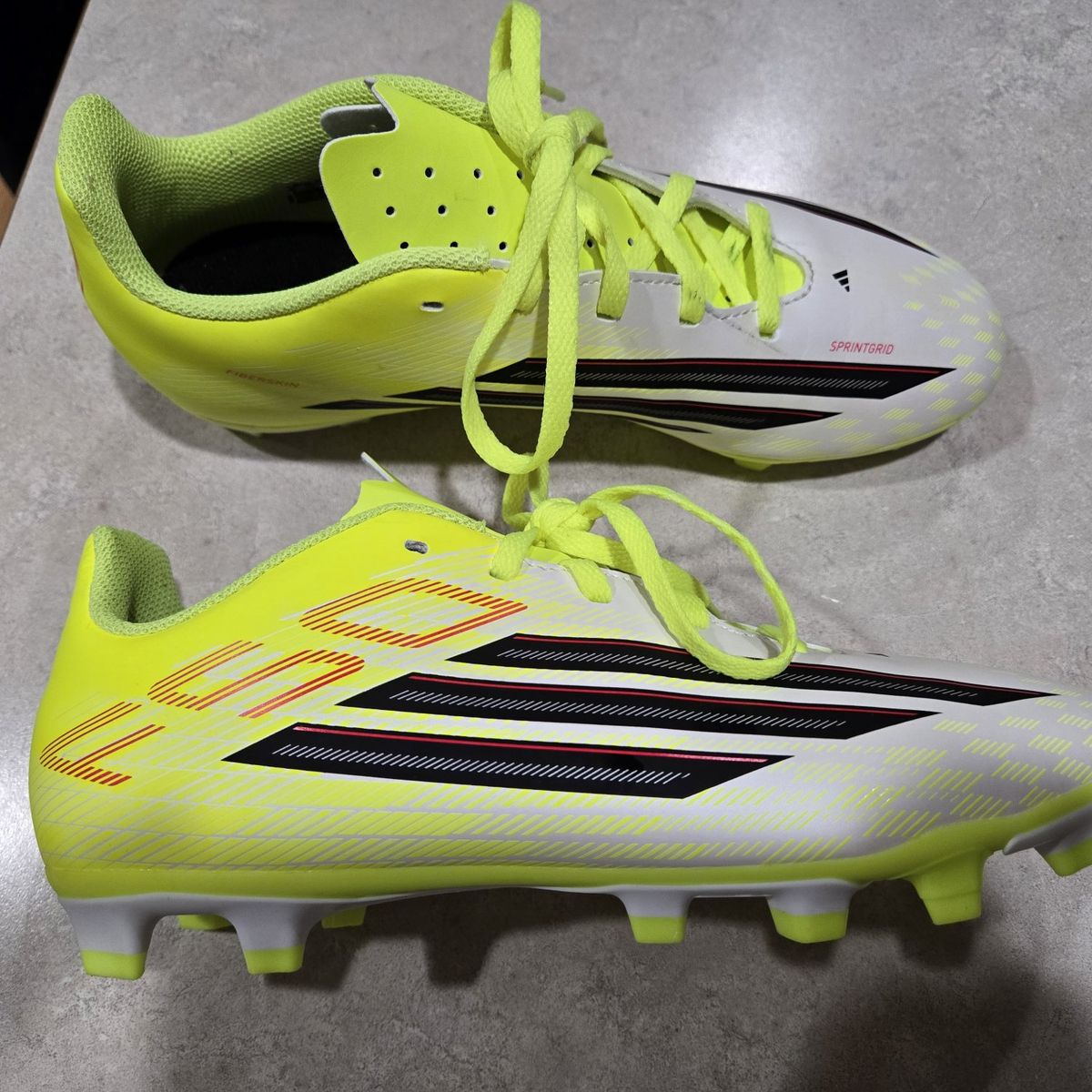 Adidas F50 youth size 6 soccer cleats